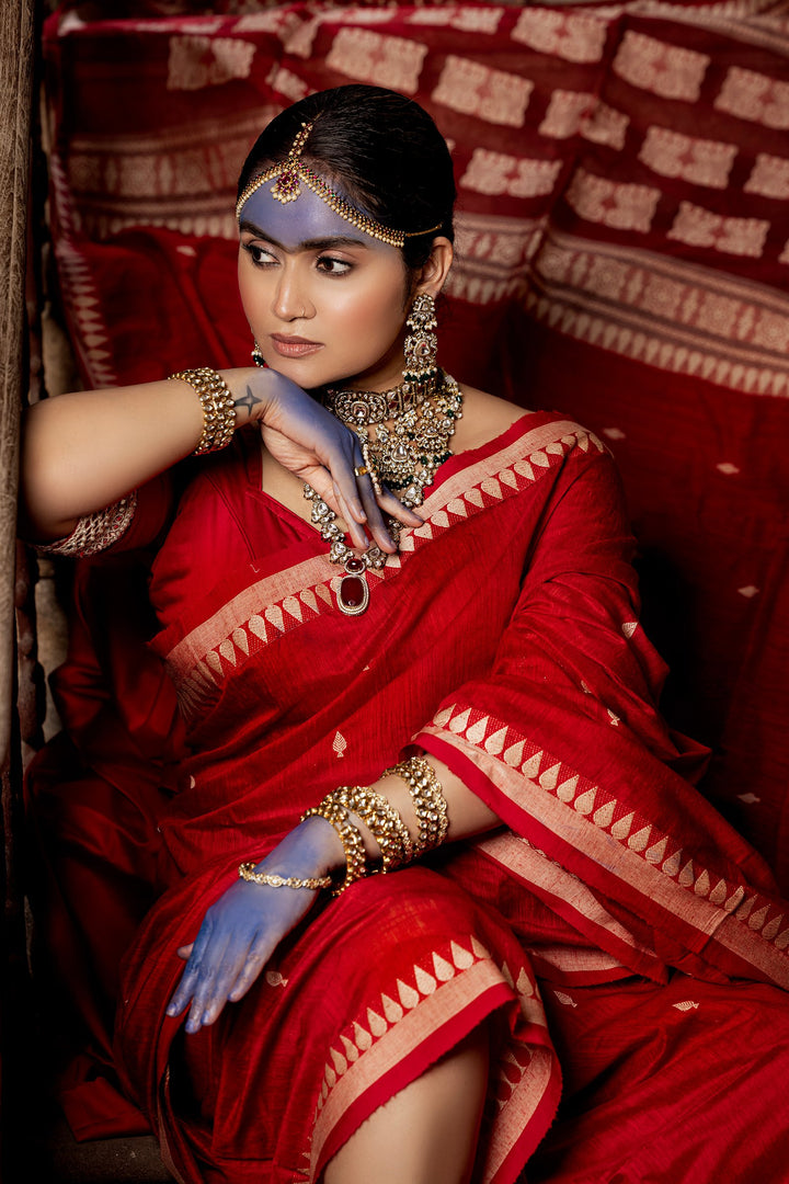 Rakta Abir Matka Silk Jamdani Saree