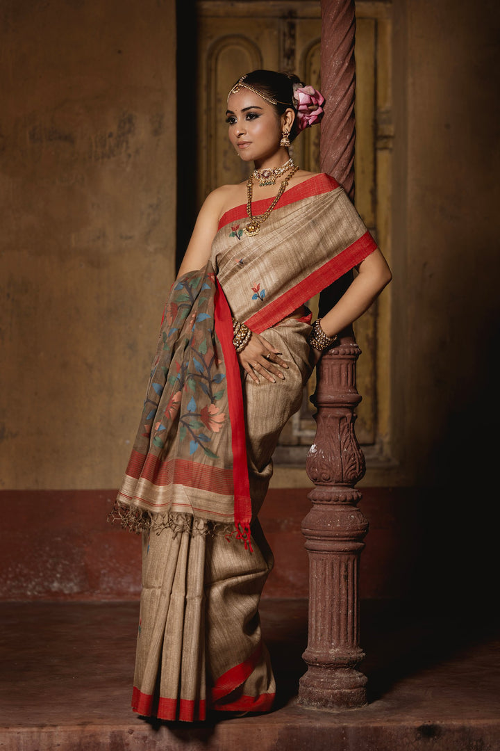 Maatir Phool Matka Silk Saree