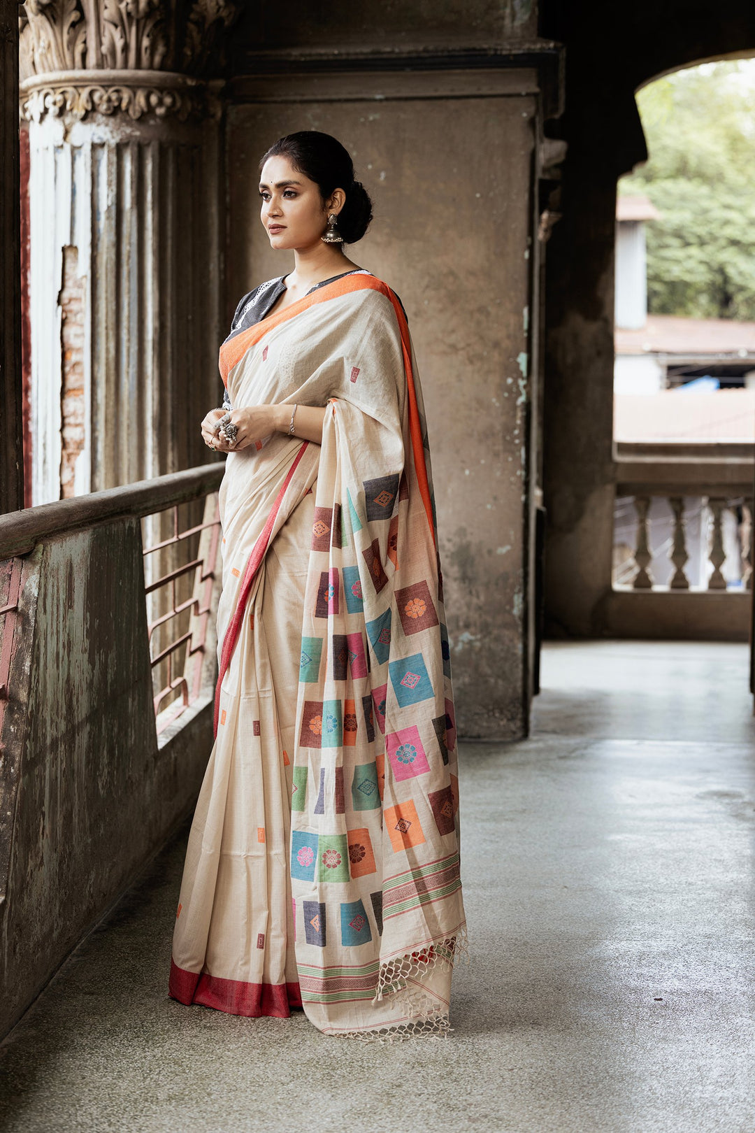 Maatibarir Karigori Cotton Jamdani Saree