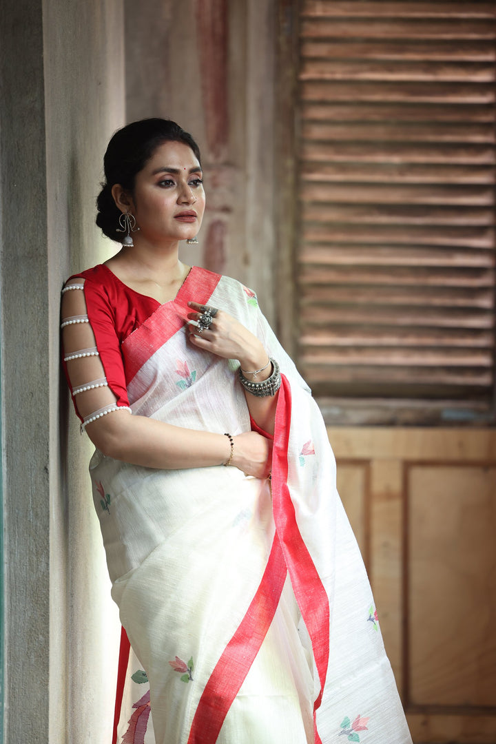 Lal Sada Mayur Matka Jamdani Saree