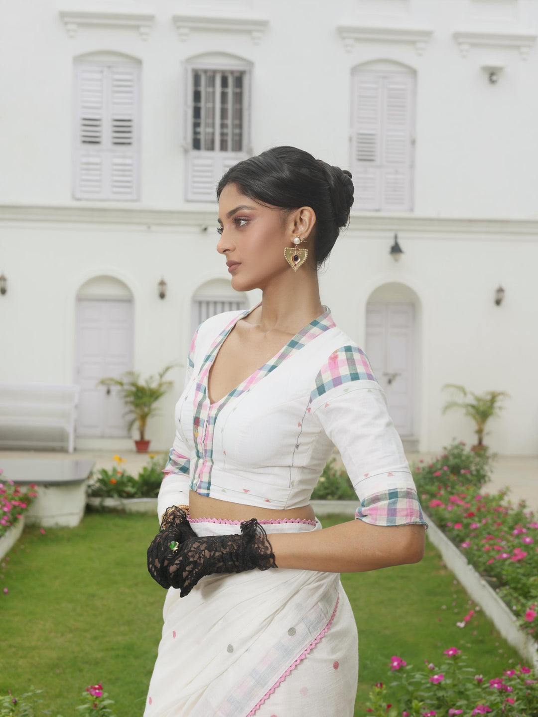 Victoria Scallop-Frill White Cotton Jamdani Blouse