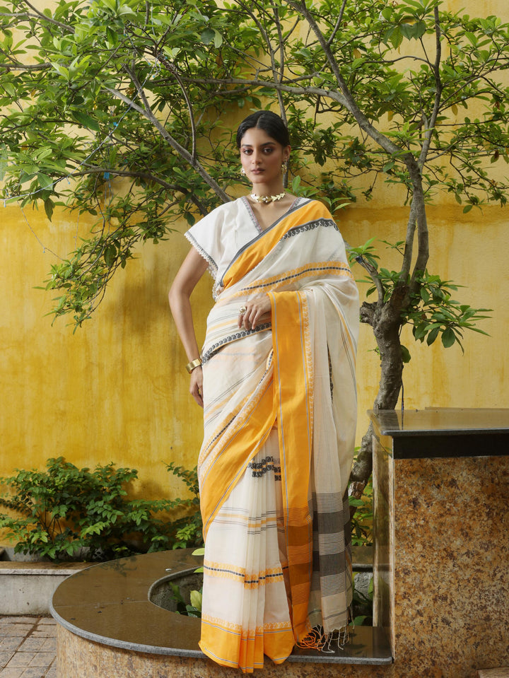 Sunday Matinee White Cotton Jamdani Saree
