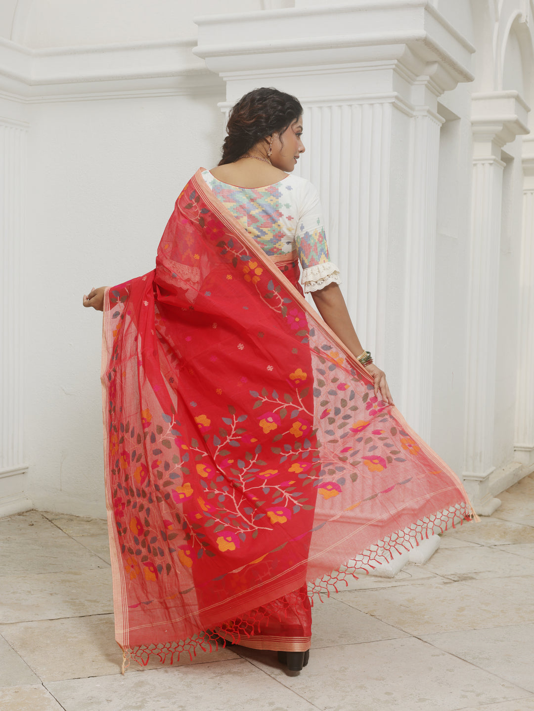 Shobha Bazar Rajbari Handwoven Cotton Jamdani Saree