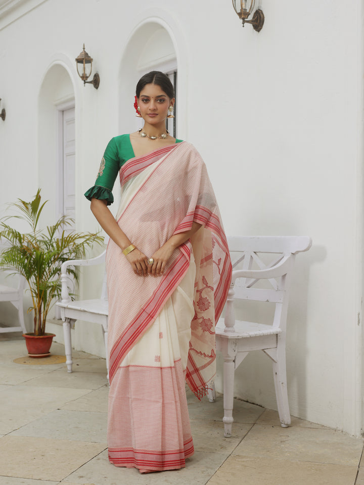 Chowringhee Classic Lal Par Sada Cotton Jamdani Saree