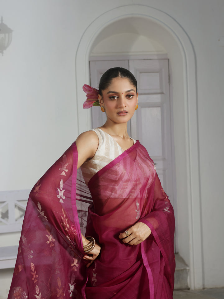 Cabaret Wine Handwoven Muslin Silk Jamdani Saree