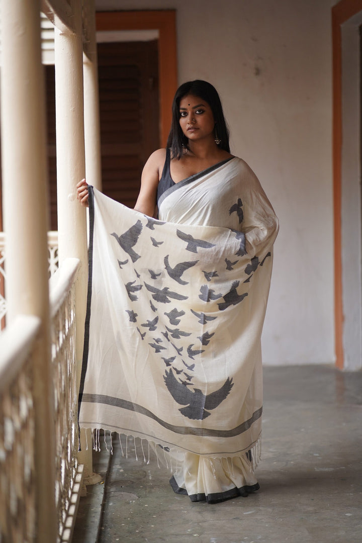 Happy Bird Jamdani saree online