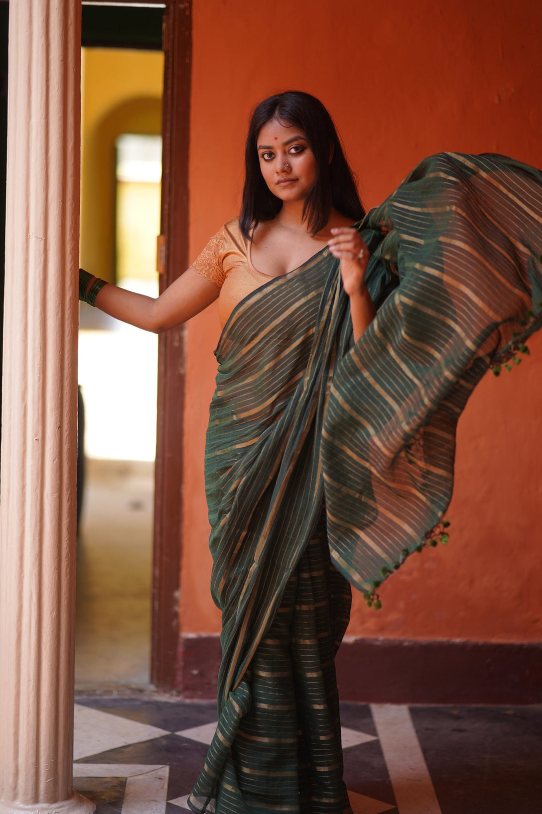 Panna Rekha Jamdani Saree