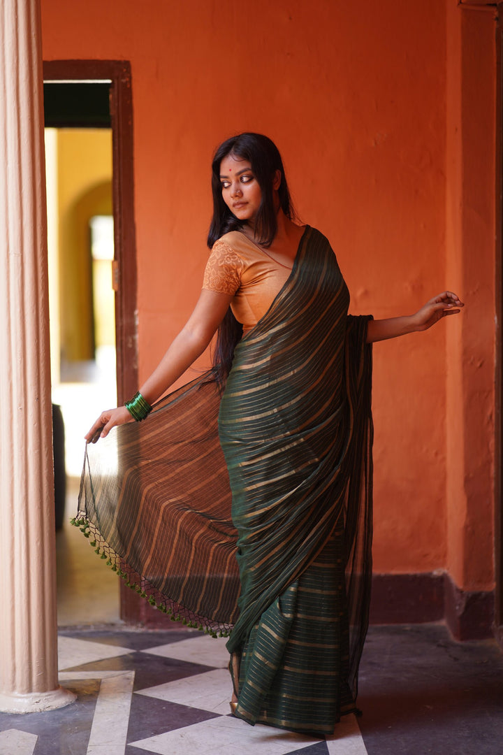 Panna Rekha Jamdani Saree