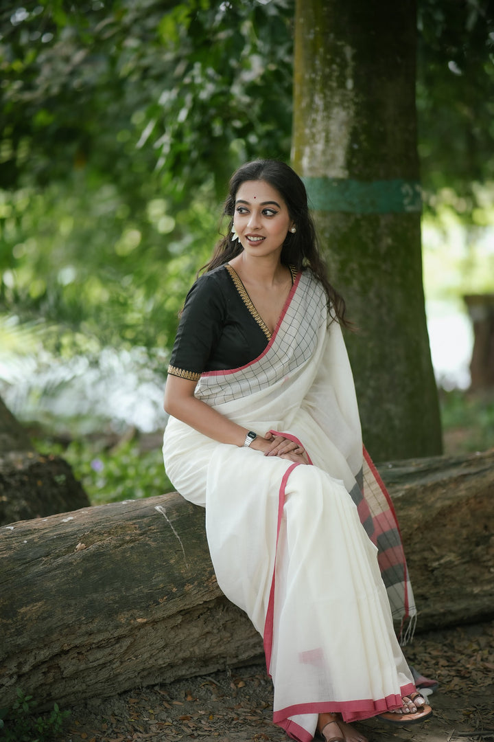 Chhaya Checkmate Cotton Handloom Jamdani Saree