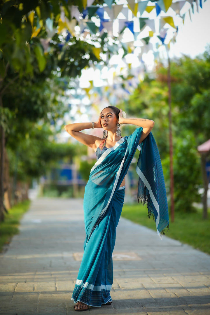 Peacock Pop Cotton Handloom Saree