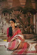 Bonedi Collection – Trinetra Lal Sada Mahapar Jamdani Saree