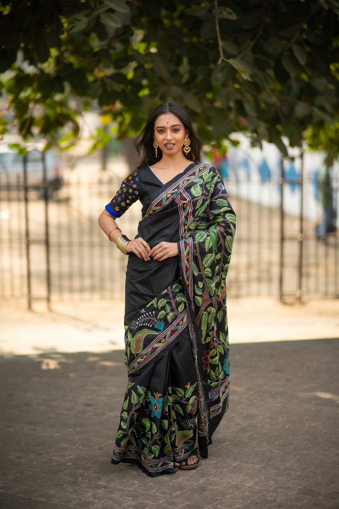 Garden of Threads – Black Pure Silk Kantha Saree with Multicolour Floral Embroidery