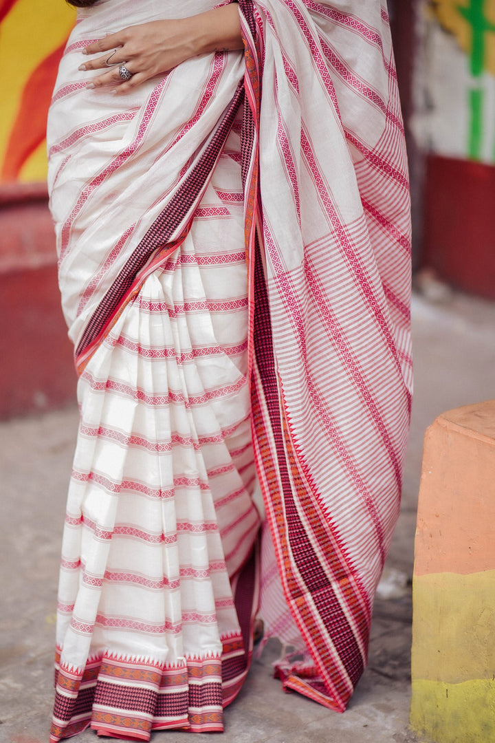 Red White Woodpecker Begampuri Saree