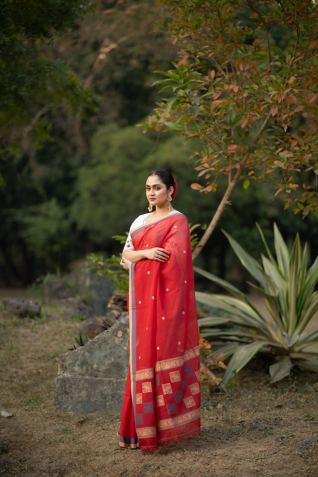 GajKatha – Red Baluchari Cotton Saree