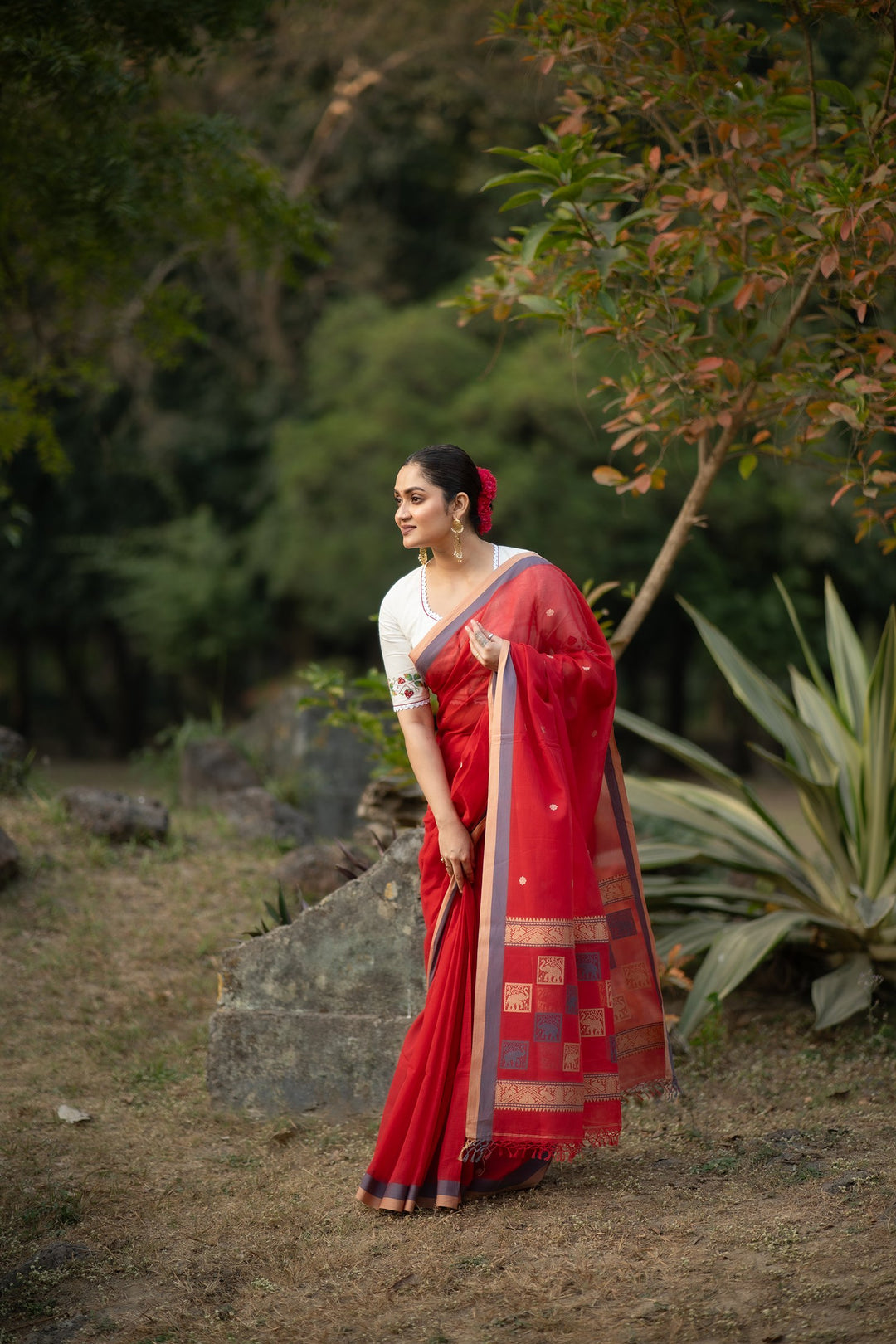 GajKatha – Red Baluchari Cotton Saree