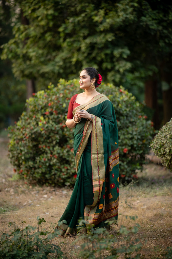 Aranya Phool – Cotton Jamdani Saree