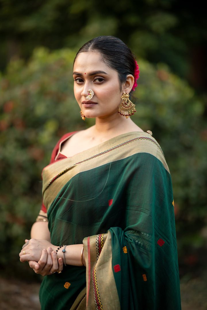 Aranya Phool – Cotton Jamdani Saree