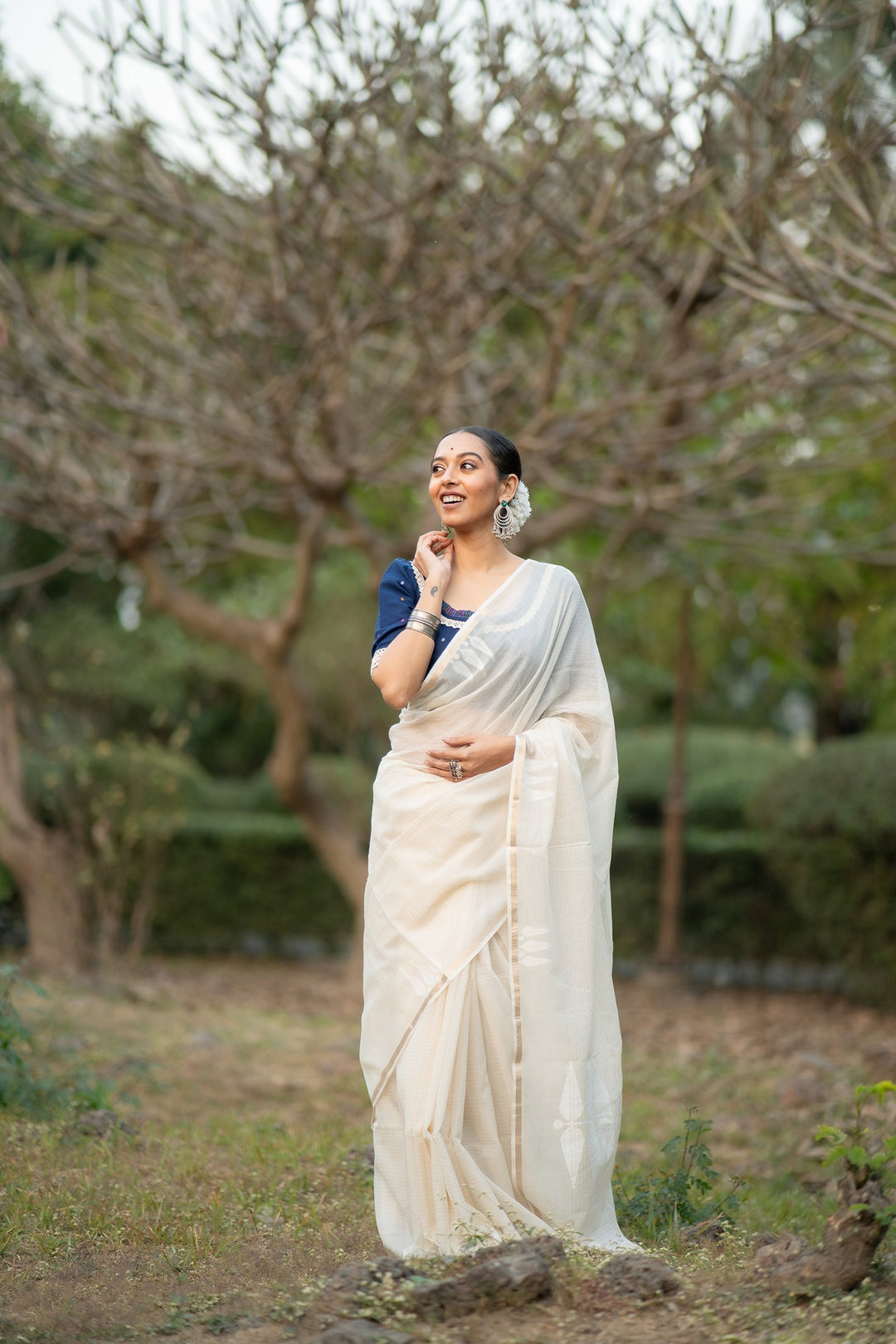 Kanakrekha – Sada Jamdani Saree