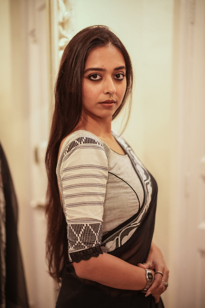 Megha Grey Cotton Jamdani Blouse – Handwoven with Tassel Back