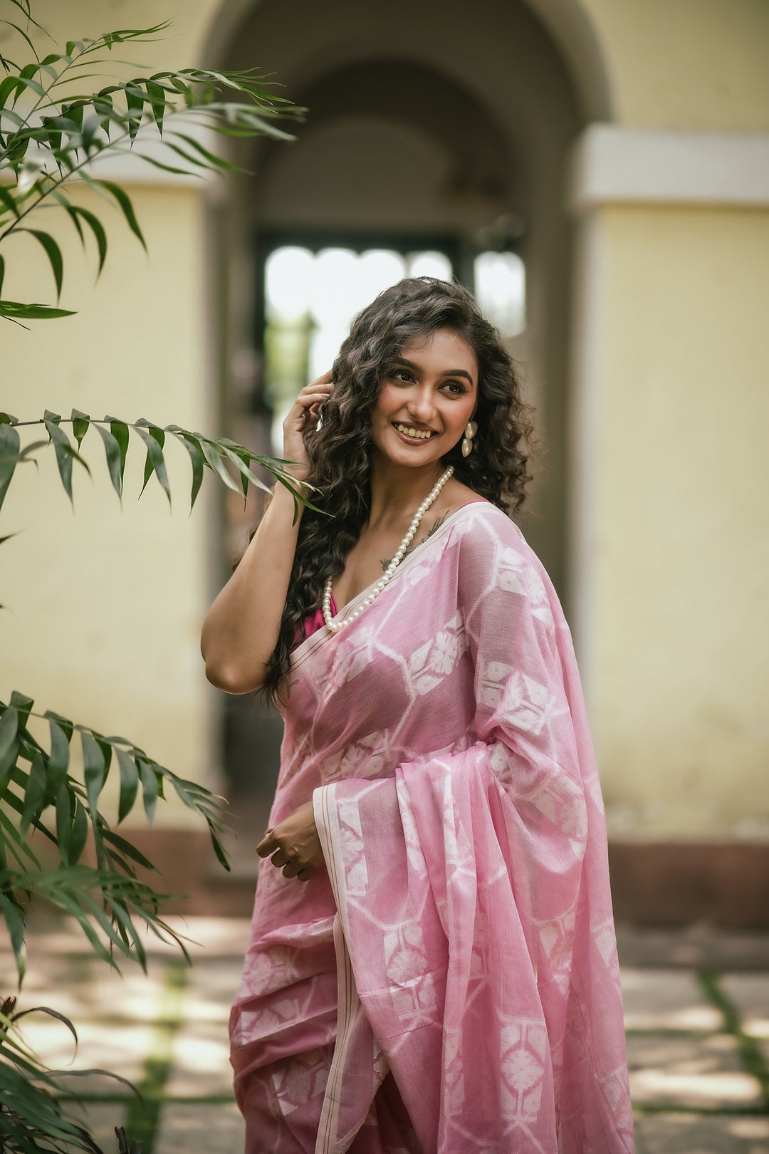 Flury’s Strawberry - Pastel Pink Handloom Jamdani Saree