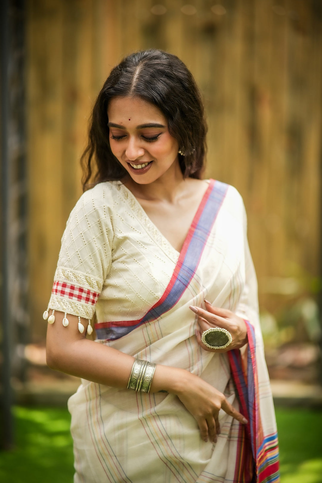 Threaded Tales: Kutch Weave on Handloom Cotton