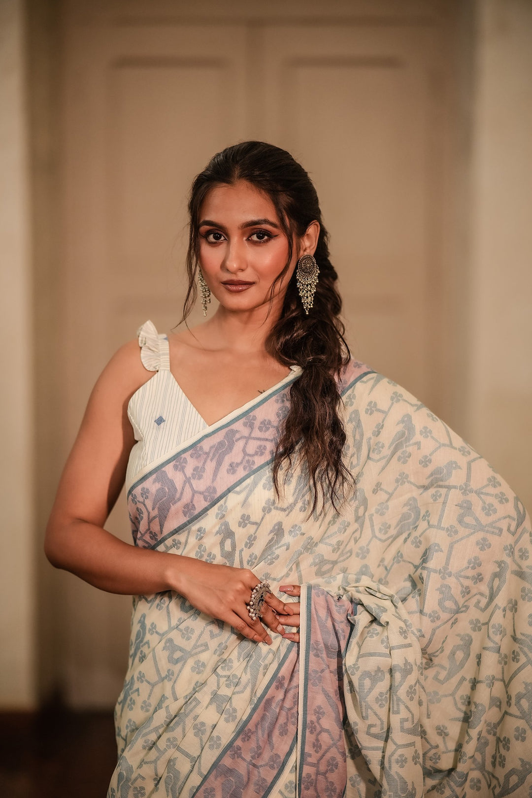 Feathered Fables: Azure Sky Handloom Jamdani Saree