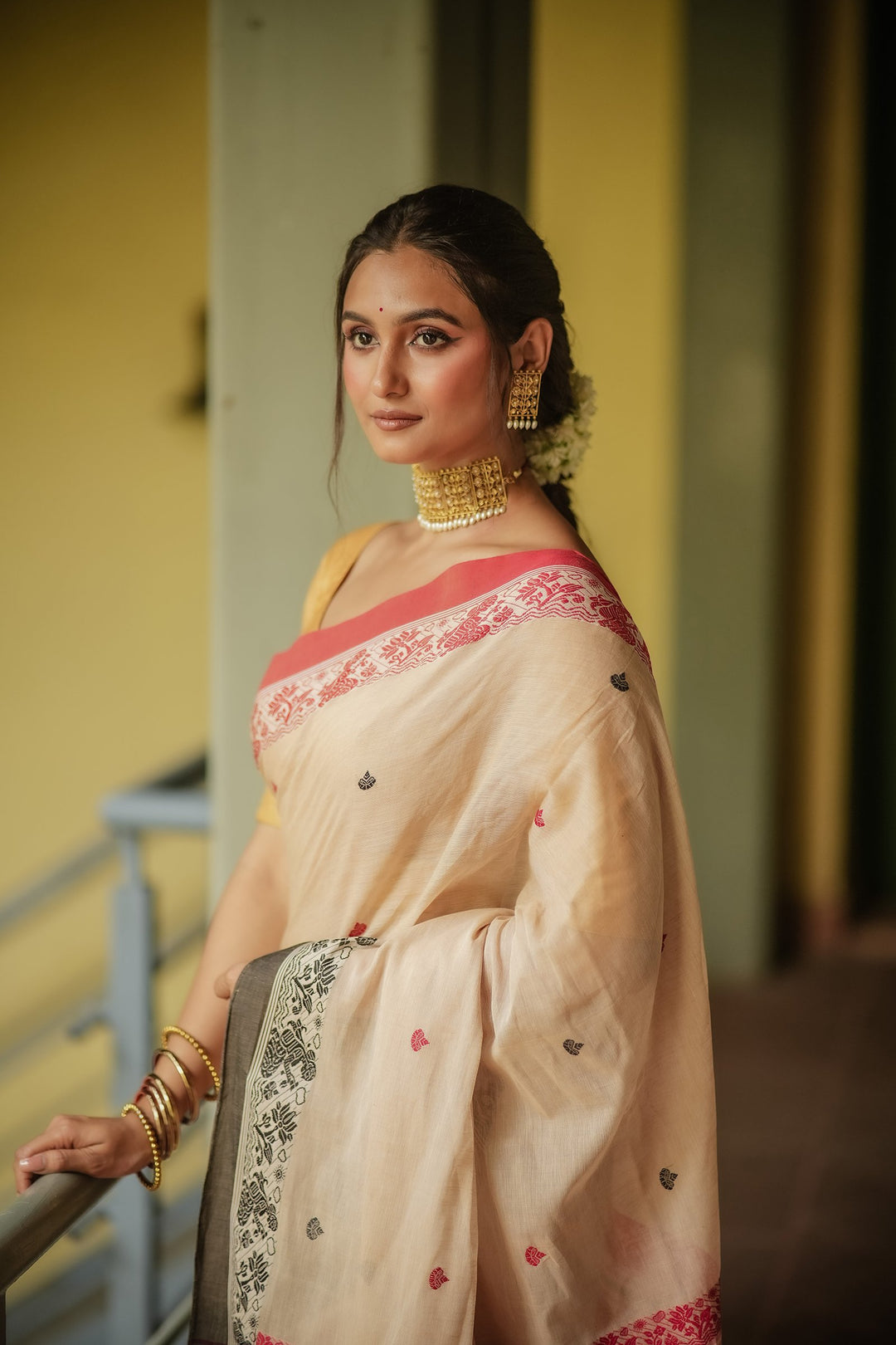 Tant Katha: Lal Kalo Ganga Jamuna Handwoven Cotton Baluchari Saree
