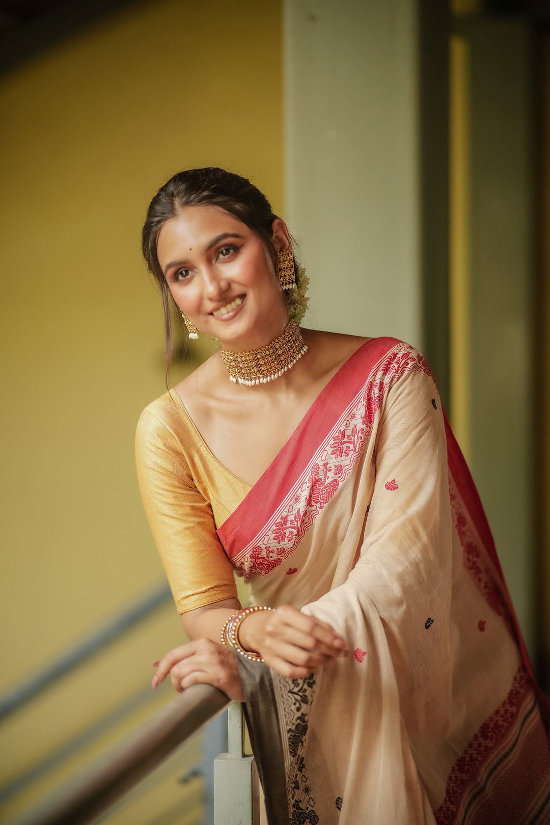 Tant Katha: Lal Kalo Ganga Jamuna Handwoven Cotton Baluchari Saree