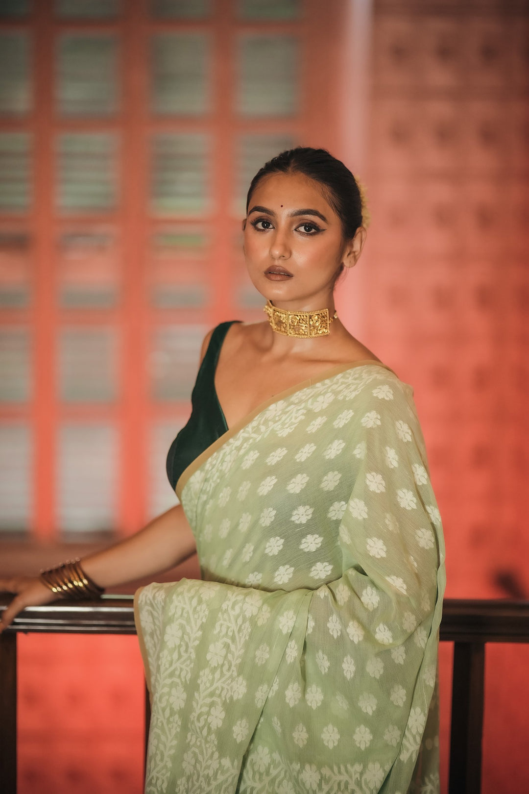 Pista Pearl: Handwoven Green Jamdani Cotton Mahapaar Saree