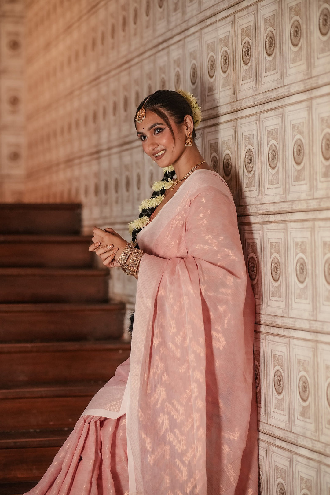Copper Rose Royale: Handwoven Cotton Jamdani Saree