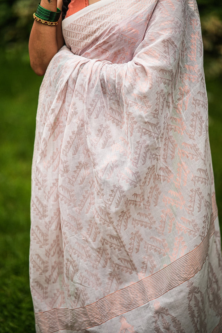 Handwoven Rose Gold Jamdani Saree