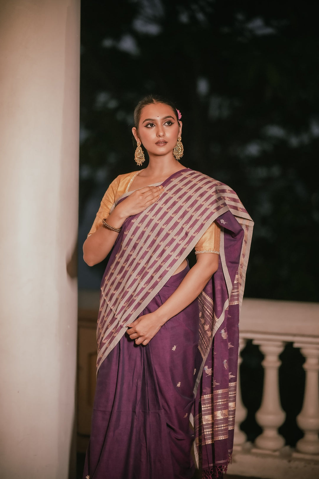 Orchid Grace: Handwoven Purple Jamdani Mahapaar Saree