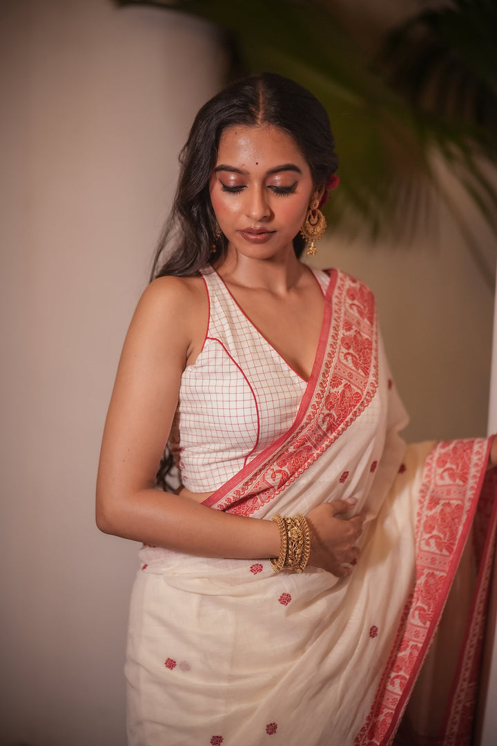 Parineeta Lal Sada – Jamdani Racerback Blouse