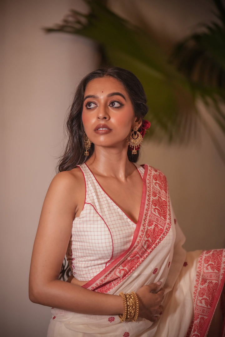 Parineeta Lal Sada – Jamdani Racerback Blouse