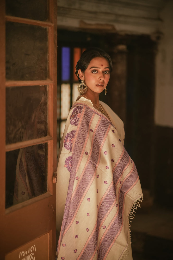 Handwoven Chalchitra Pink Purple Jamdani Saree in White base