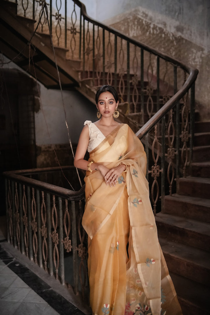 Golden Muslin Jamdani with Handwoven Floral Motifs Saree