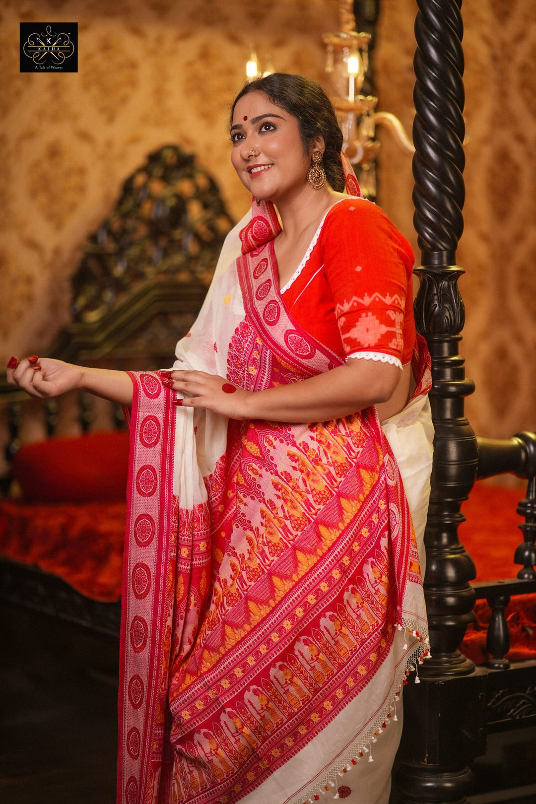 Nandini - Lal Sada Bengali Baluchari Saree