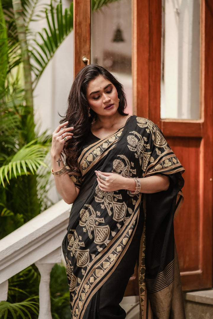 Tasher Desh Black Putul Jamdani Saree