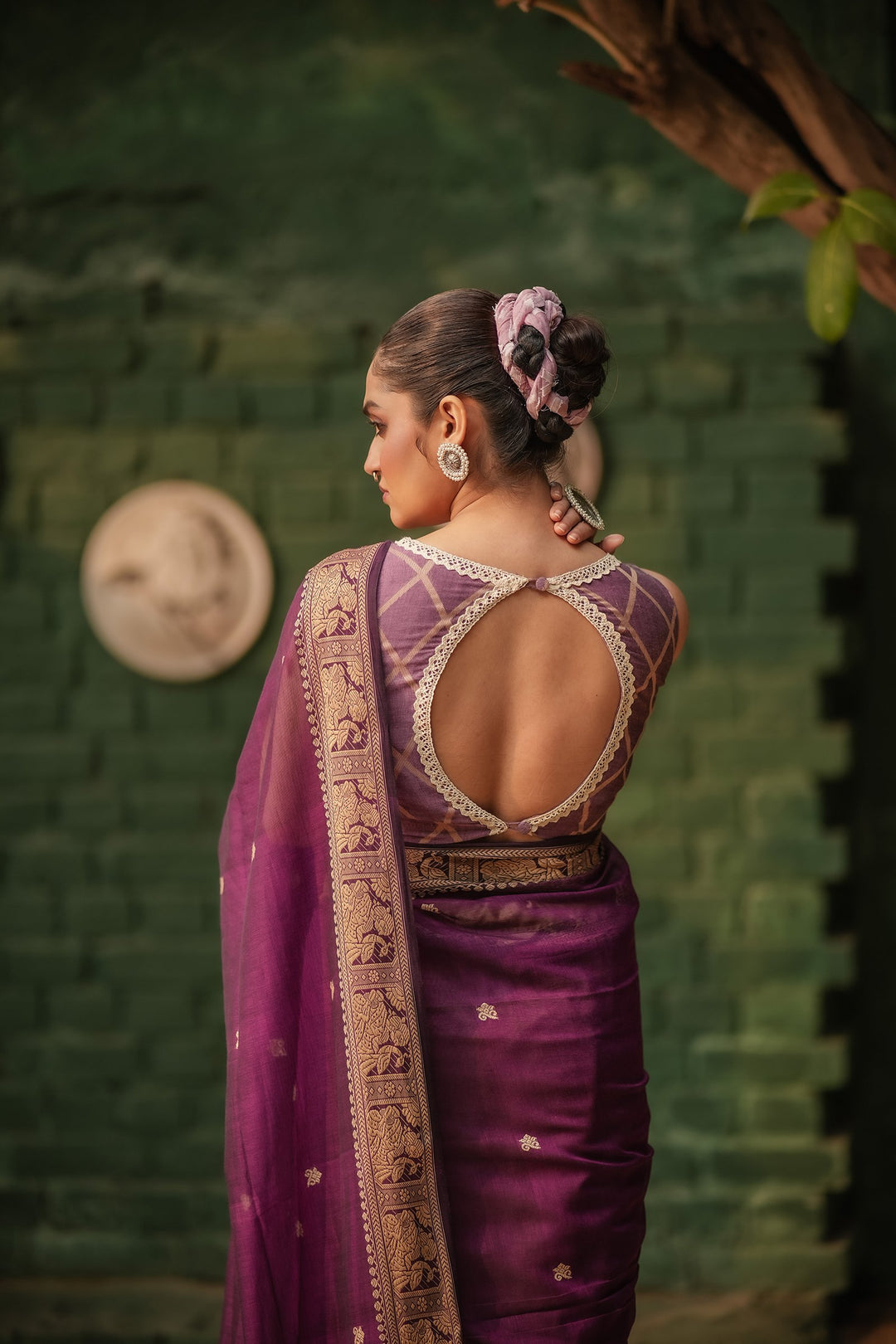 Regal Violet Jamdani Baluchari Saree