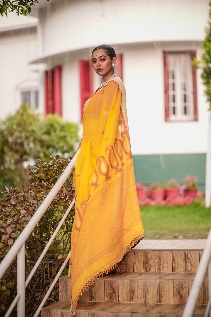 Holud Lal Kalka Jamdani Saree