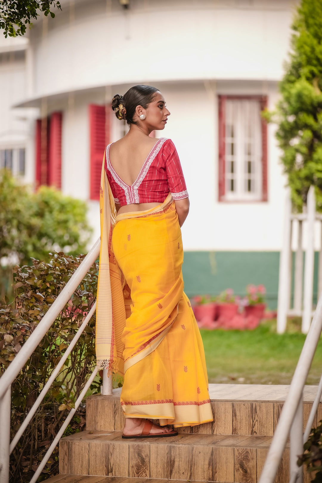 Holud Lal Kalka Jamdani Saree