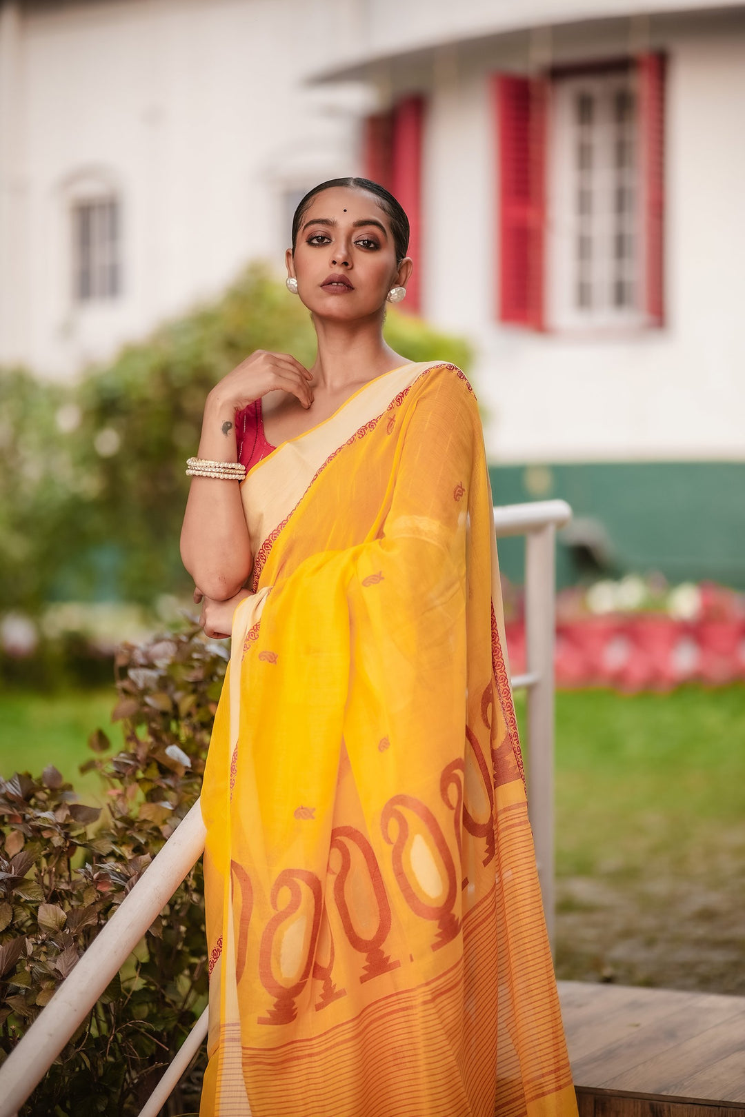 Holud Lal Kalka Jamdani Saree