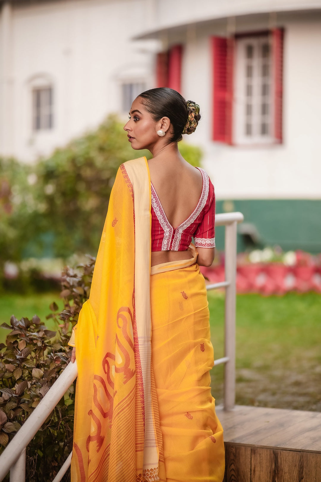 Holud Lal Kalka Jamdani Saree