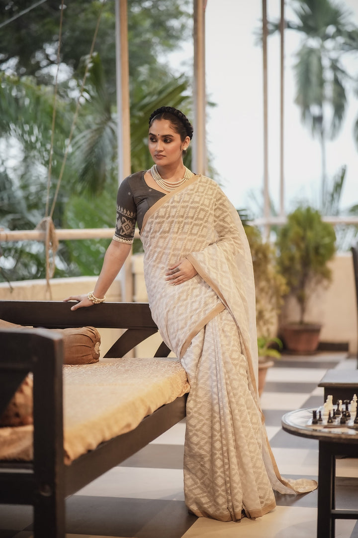 Pearl White Jamdani Saree