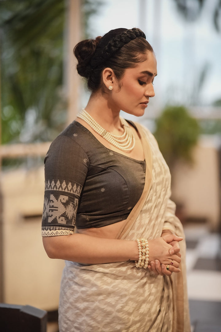 Pearl White Jamdani Saree