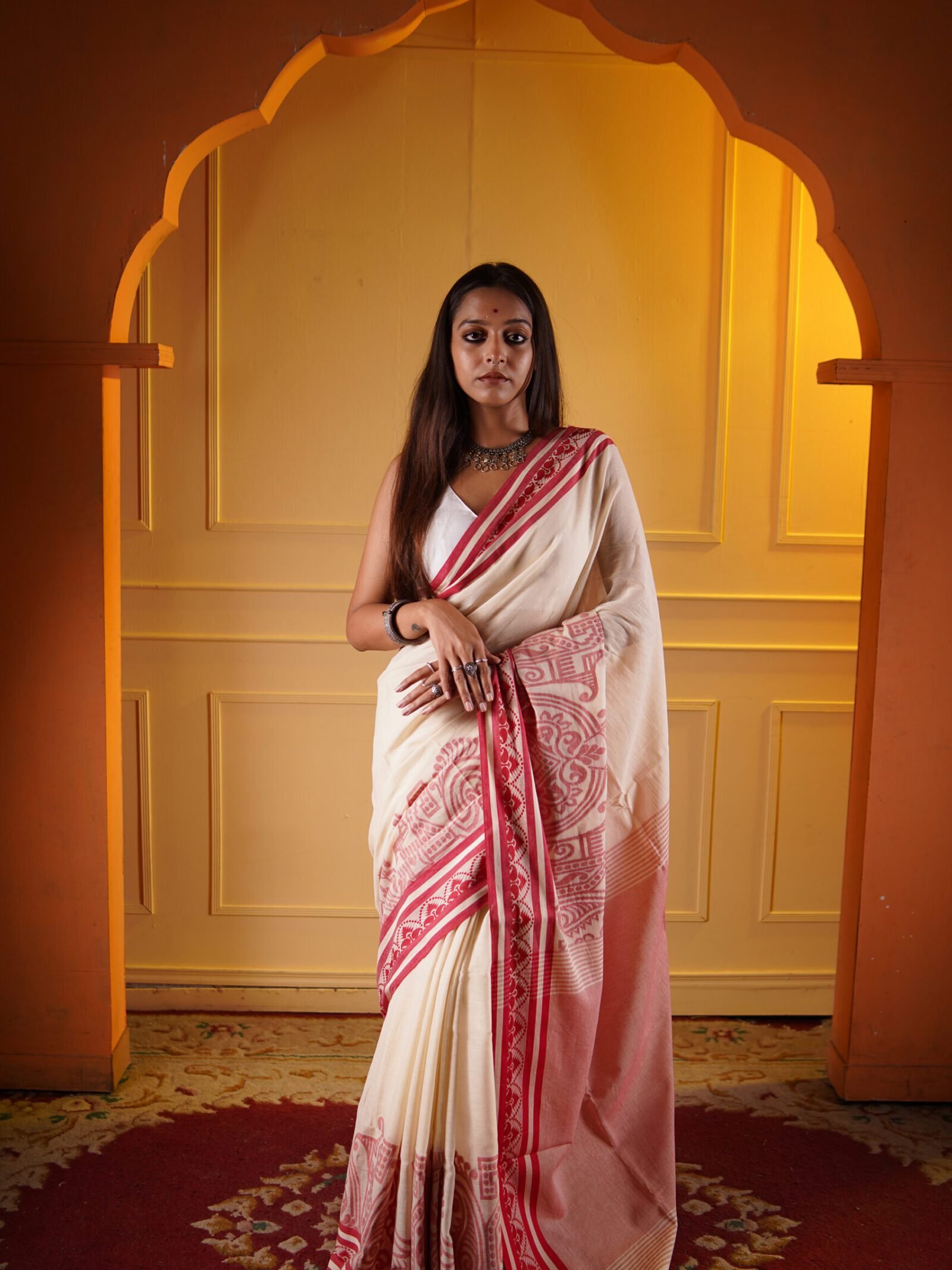 Alpona Jamdani saree online