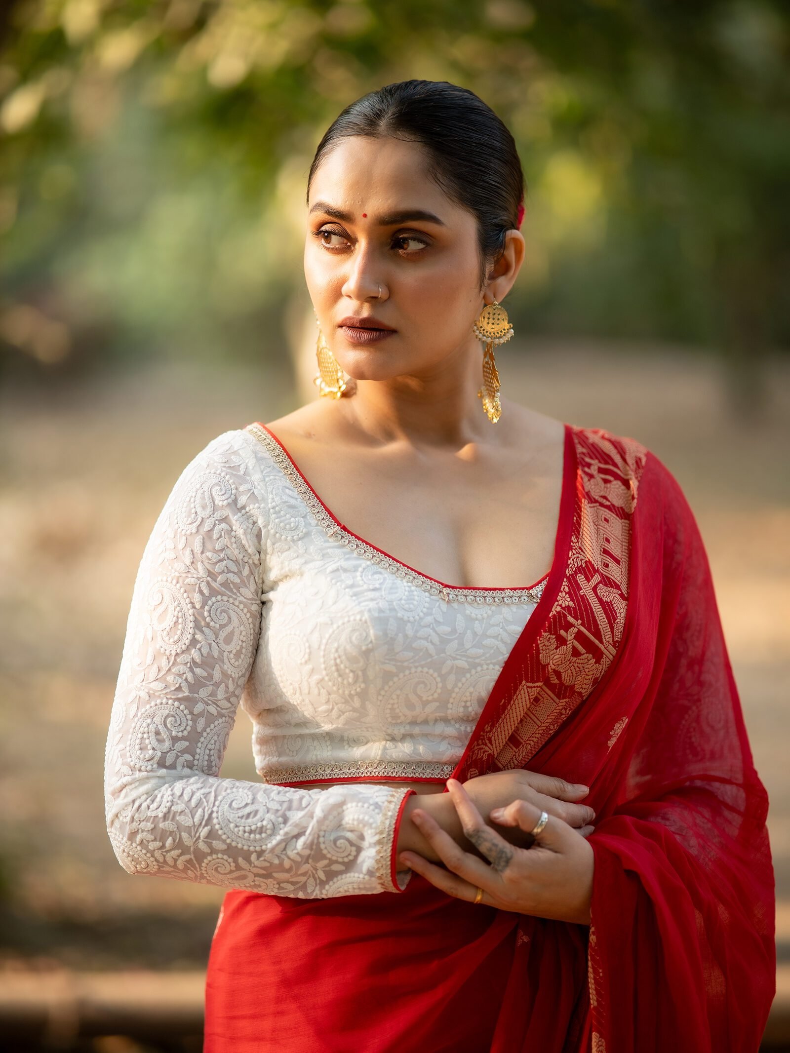 Alia White Pearl Embroidery Chikan Blouse