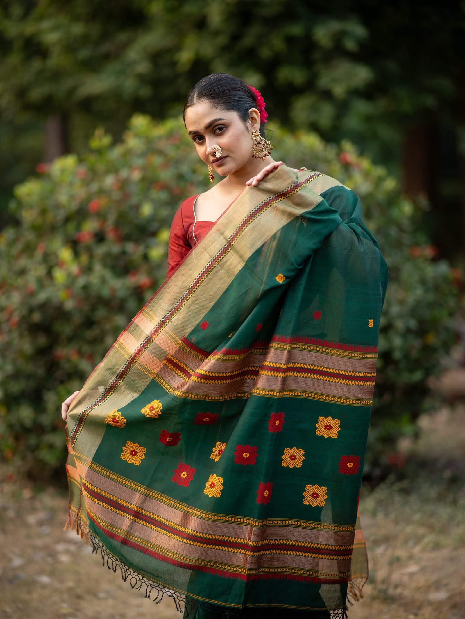 Aranya Phool – Cotton Jamdani Saree